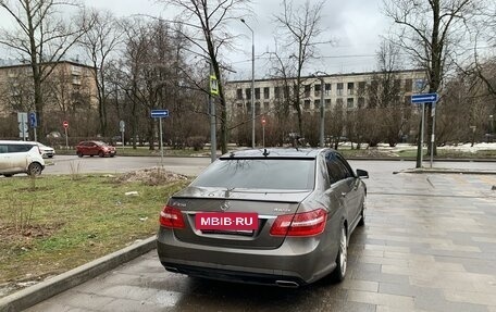 Mercedes-Benz E-Класс, 2012 год, 2 350 000 рублей, 6 фотография