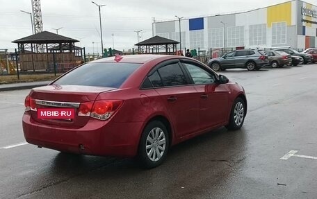 Chevrolet Cruze II, 2011 год, 750 000 рублей, 9 фотография