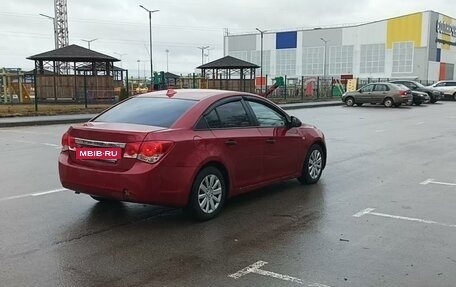 Chevrolet Cruze II, 2011 год, 750 000 рублей, 3 фотография