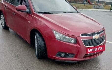 Chevrolet Cruze II, 2011 год, 750 000 рублей, 21 фотография