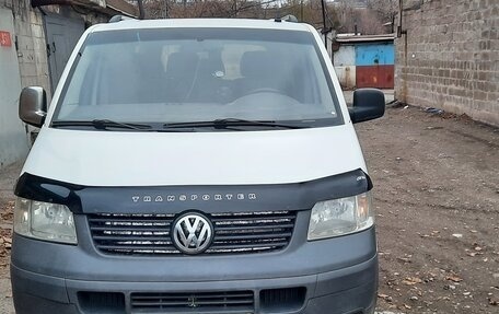 Volkswagen Transporter T5 рестайлинг, 2007 год, 1 500 000 рублей, 2 фотография