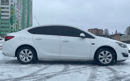 Opel Astra J, 2014 год, 1 250 000 рублей, 8 фотография