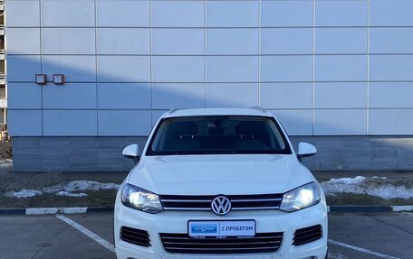 Volkswagen Touareg III, 2011 год, 1 949 000 рублей, 2 фотография