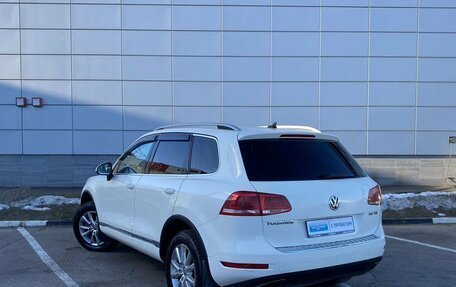 Volkswagen Touareg III, 2011 год, 1 949 000 рублей, 8 фотография