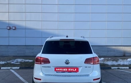 Volkswagen Touareg III, 2011 год, 1 949 000 рублей, 7 фотография