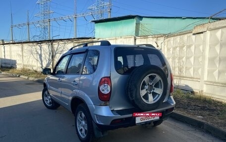 Chevrolet Niva I рестайлинг, 2010 год, 530 000 рублей, 5 фотография