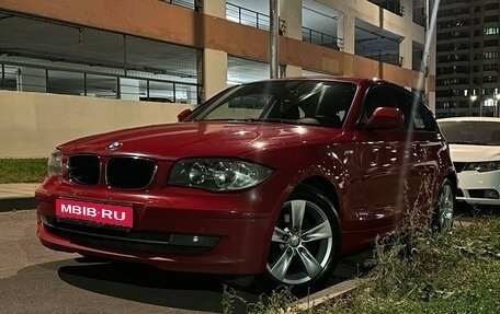 BMW 1 серия, 2011 год, 1 100 000 рублей, 1 фотография