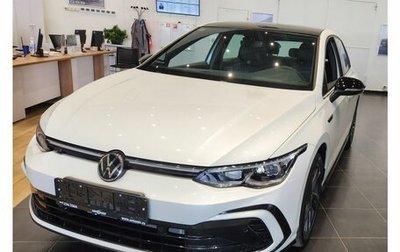 Volkswagen Golf VIII, 2024 год, 4 300 000 рублей, 1 фотография