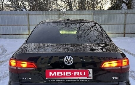 Volkswagen Jetta VI, 2016 год, 1 750 000 рублей, 5 фотография