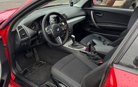 BMW 1 серия, 2011 год, 1 100 000 рублей, 4 фотография