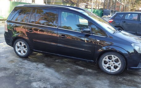 Opel Zafira B, 2005 год, 560 000 рублей, 6 фотография