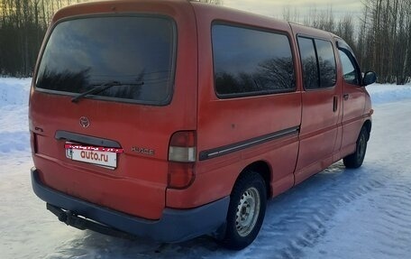 Toyota HiAce, 1999 год, 900 000 рублей, 7 фотография