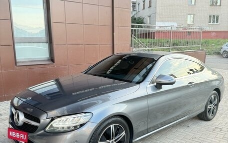 Mercedes-Benz C-Класс, 2019 год, 3 790 000 рублей, 6 фотография