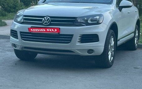 Volkswagen Touareg III, 2013 год, 2 700 000 рублей, 4 фотография