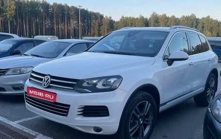 Volkswagen Touareg III, 2013 год, 2 700 000 рублей, 13 фотография