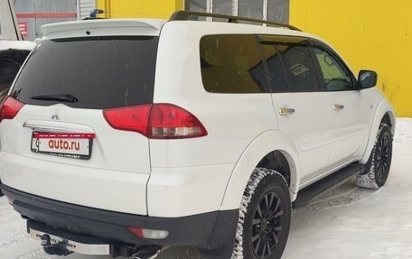 Mitsubishi Pajero Sport II рестайлинг, 2014 год, 2 750 000 рублей, 4 фотография