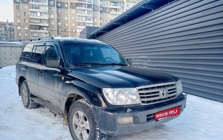 Toyota Land Cruiser 100 рестайлинг 2, 2005 год, 1 750 000 рублей, 3 фотография