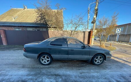 Toyota Vista, 1992 год, 250 000 рублей, 4 фотография