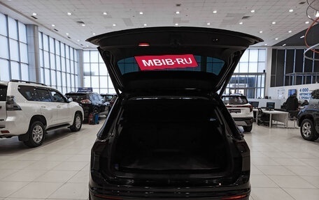 Volkswagen Tiguan II, 2019 год, 3 150 000 рублей, 14 фотография