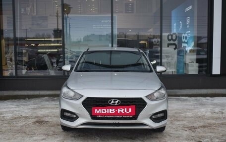 Hyundai Solaris II рестайлинг, 2017 год, 1 200 000 рублей, 2 фотография