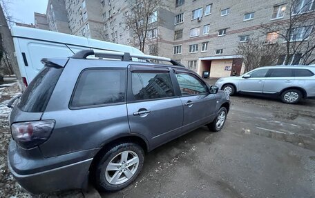 Mitsubishi Outlander III рестайлинг 3, 2006 год, 450 000 рублей, 5 фотография