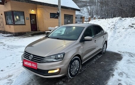 Volkswagen Polo VI (EU Market), 2016 год, 1 120 000 рублей, 1 фотография