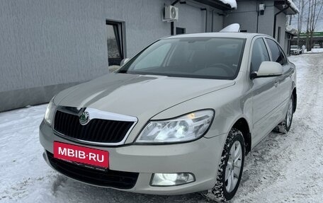 Skoda Octavia, 2011 год, 870 000 рублей, 2 фотография