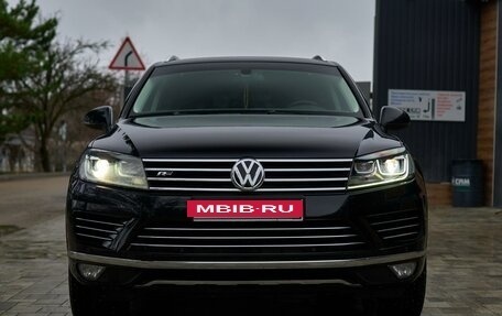 Volkswagen Touareg III, 2017 год, 3 999 999 рублей, 5 фотография