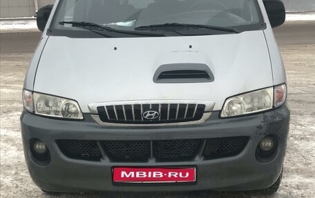 Hyundai Starex I рестайлинг, 2003 год, 580 000 рублей, 1 фотография