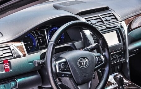 Toyota Camry, 2014 год, 3 фотография