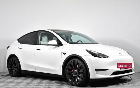 Tesla Model Y I, 2022 год, 5 800 000 рублей, 3 фотография