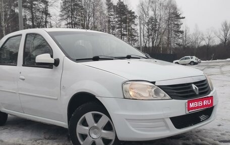 Renault Logan I, 2013 год, 440 000 рублей, 1 фотография