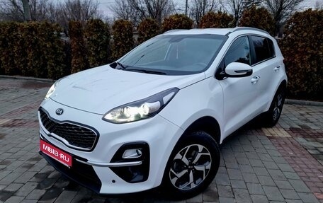 KIA Sportage IV рестайлинг, 2020 год, 2 700 000 рублей, 1 фотография