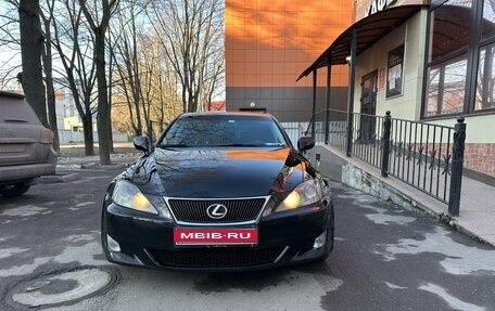 Lexus IS II рестайлинг 2, 2007 год, 1 099 000 рублей, 30 фотография