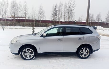 Mitsubishi Outlander III рестайлинг 3, 2012 год, 1 175 000 рублей, 9 фотография