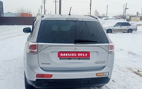 Mitsubishi Outlander III рестайлинг 3, 2012 год, 1 175 000 рублей, 26 фотография