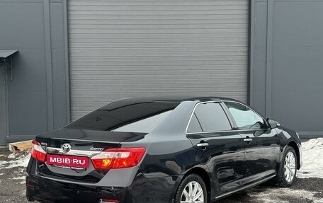 Toyota Camry, 2013 год, 1 580 000 рублей, 4 фотография