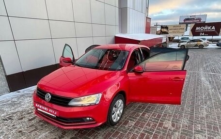 Volkswagen Jetta VI, 2014 год, 1 350 000 рублей, 2 фотография