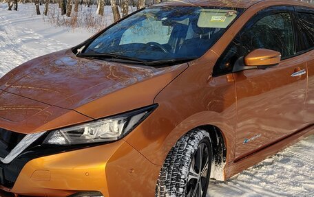 Nissan Leaf II, 2018 год, 1 748 000 рублей, 6 фотография