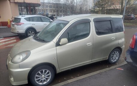 Toyota FunCargo, 1999 год, 400 000 рублей, 4 фотография