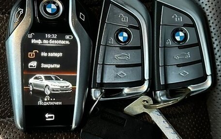 BMW 7 серия, 2018 год, 3 340 000 рублей, 19 фотография