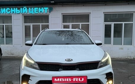 KIA Rio IV, 2021 год, 1 950 000 рублей, 2 фотография