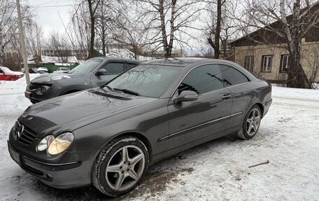 Mercedes-Benz CLK-Класс, 2003 год, 911 111 рублей, 1 фотография