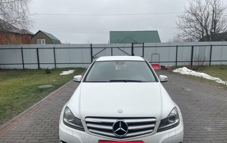 Mercedes-Benz C-Класс, 2012 год, 1 650 000 рублей, 7 фотография