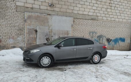 Renault Fluence I, 2013 год, 700 000 рублей, 2 фотография