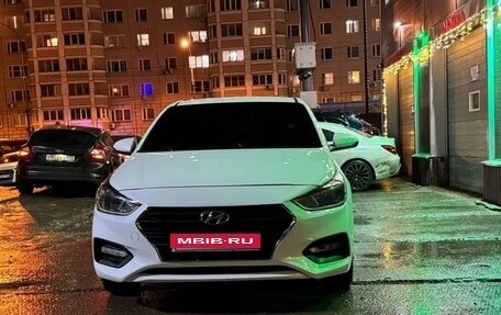 Hyundai Solaris II рестайлинг, 2018 год, 1 350 000 рублей, 1 фотография