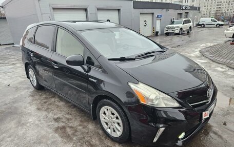 Toyota Prius v (+) I (ZVW40/41) рестайлинг, 2012 год, 1 490 000 рублей, 2 фотография