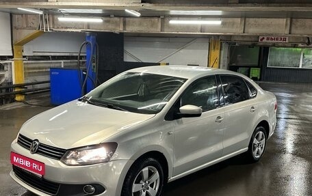 Volkswagen Polo VI (EU Market), 2013 год, 725 000 рублей, 8 фотография