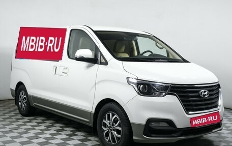 Hyundai H-1 II рестайлинг, 2021 год, 3 760 000 рублей, 3 фотография