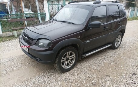 Chevrolet Niva I рестайлинг, 2012 год, 500 000 рублей, 3 фотография